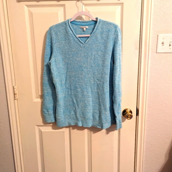 3/$15 Croft & Barrow Women's Sweater - Picture 1 of 10